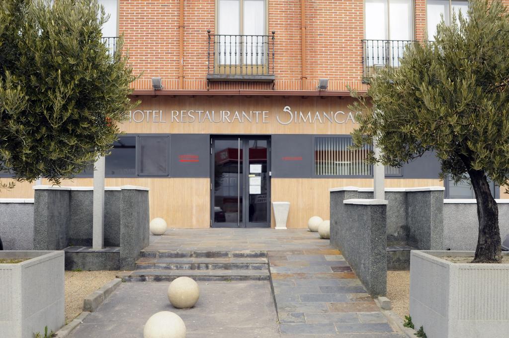 Hotel سيمانكاس المظهر الخارجي الصورة