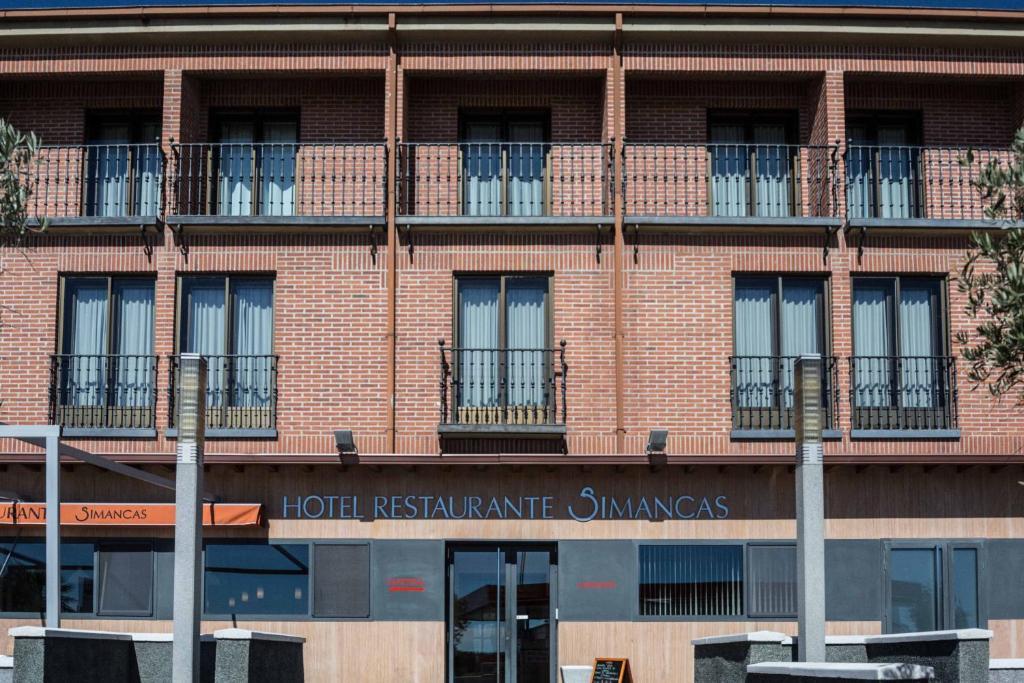 Hotel سيمانكاس المظهر الخارجي الصورة