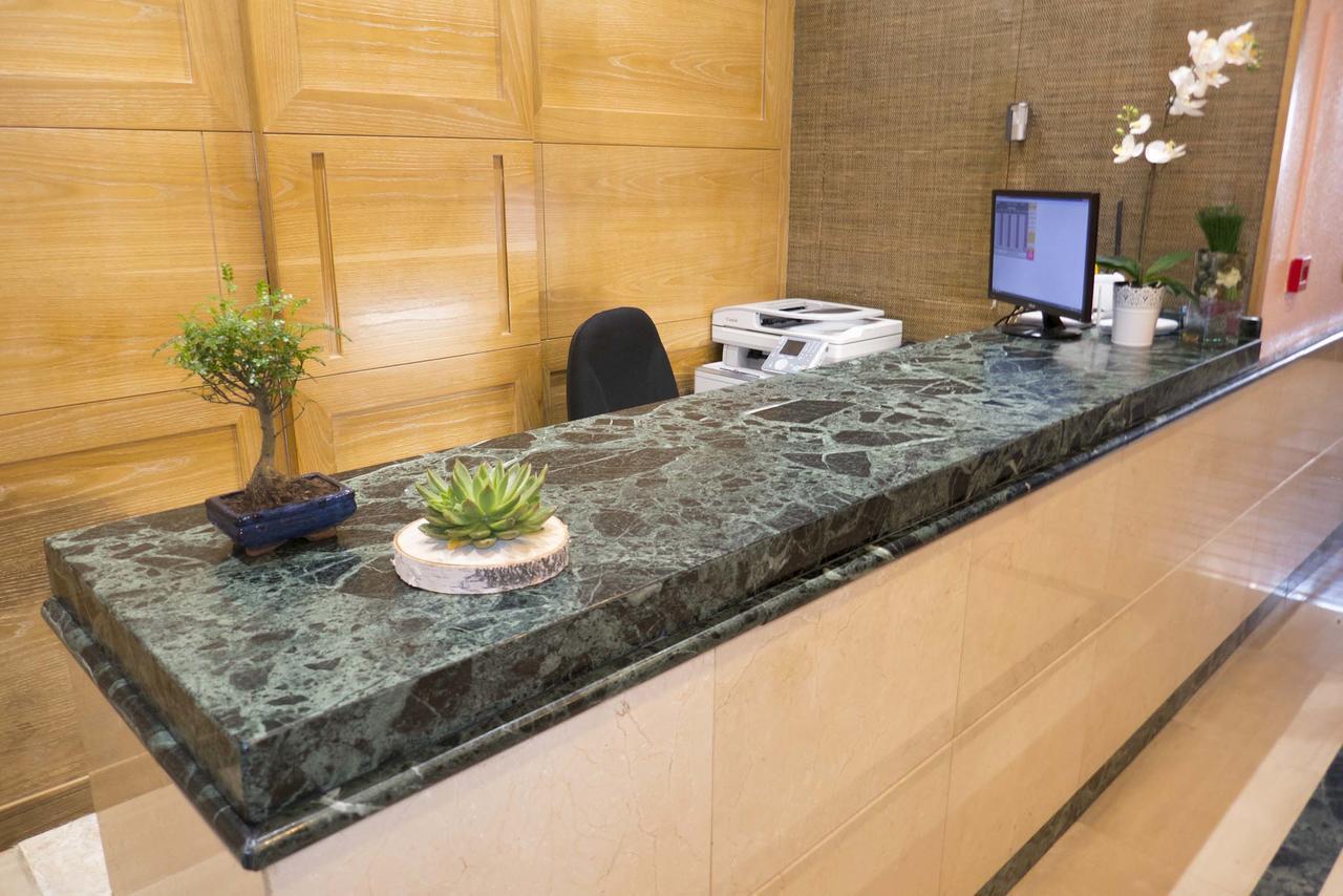 Hotel سيمانكاس المظهر الخارجي الصورة